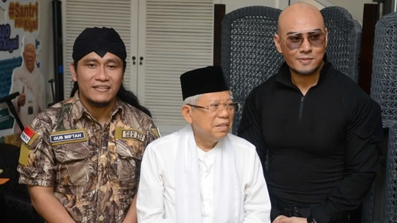 Diberikan Pilihan 2 Nama Islam oleh Ma'ruf Amin, Deddy Corbuzier Pilih yang Mana? Diberikan Pilihan 2 Nama Islam oleh Ma'ruf Amin, Deddy Corbuzier Pilih yang Mana?
