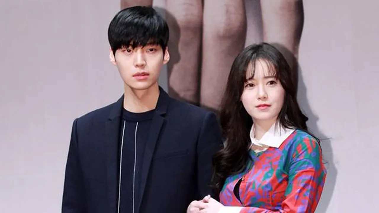 Dibilang Ahn Jae Hyun Tidak Seksi, Goo Hye Sun Kini Merasa Seperti Zombie Dibilang Ahn Jae Hyun Tidak Seksi, Goo Hye Sun Kini Merasa Seperti Zombie