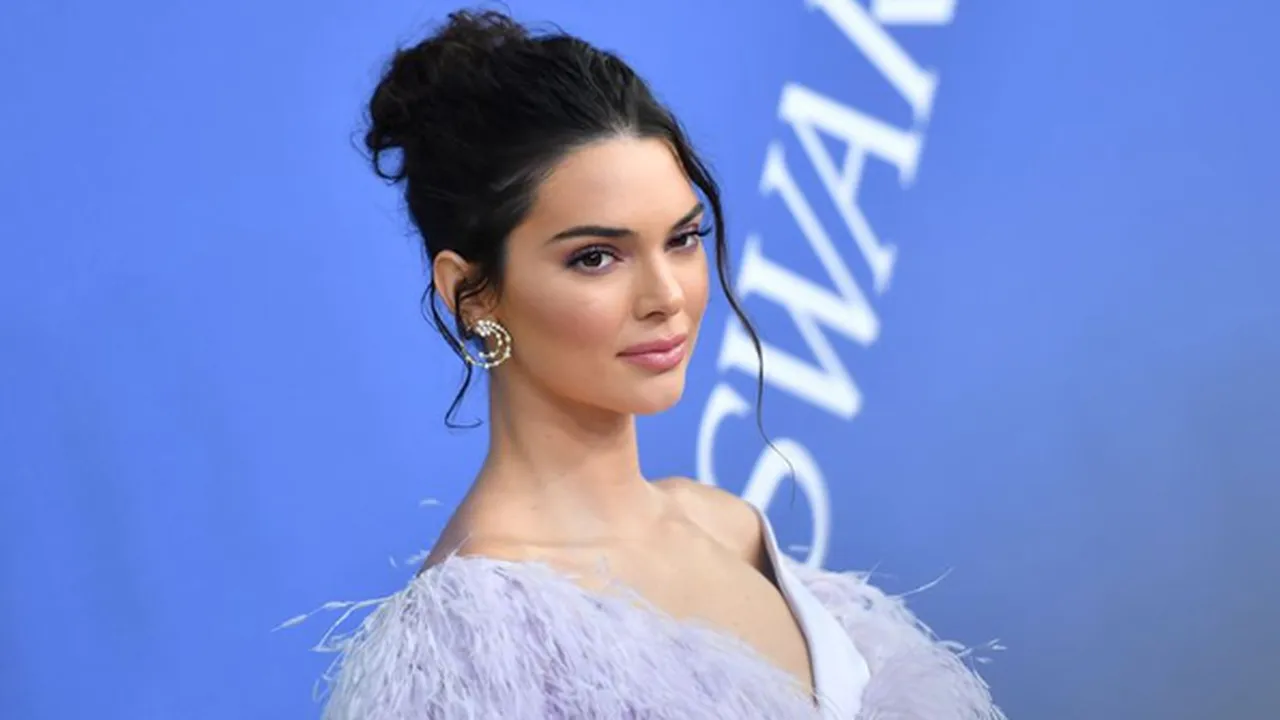Dibully Soal Jerawat, Kendall Jenner Curhat Nangis Sampai Berhari-Hari