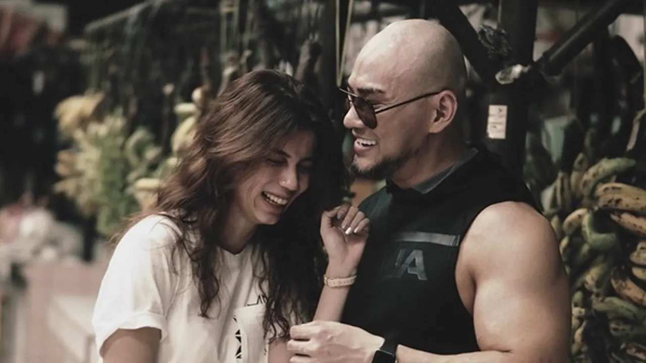 Diduga Pindah Agama Demi Nikahi Kekasih, Deddy Corbuzier Angkat Bicara