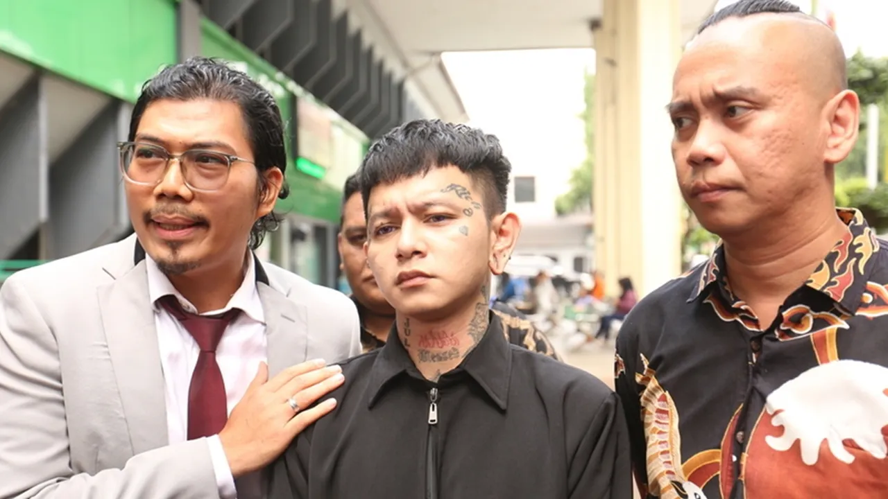 Digugat Cerai Setelah Duga Istrinya Berselingkuh, Sexy Goath Kaget