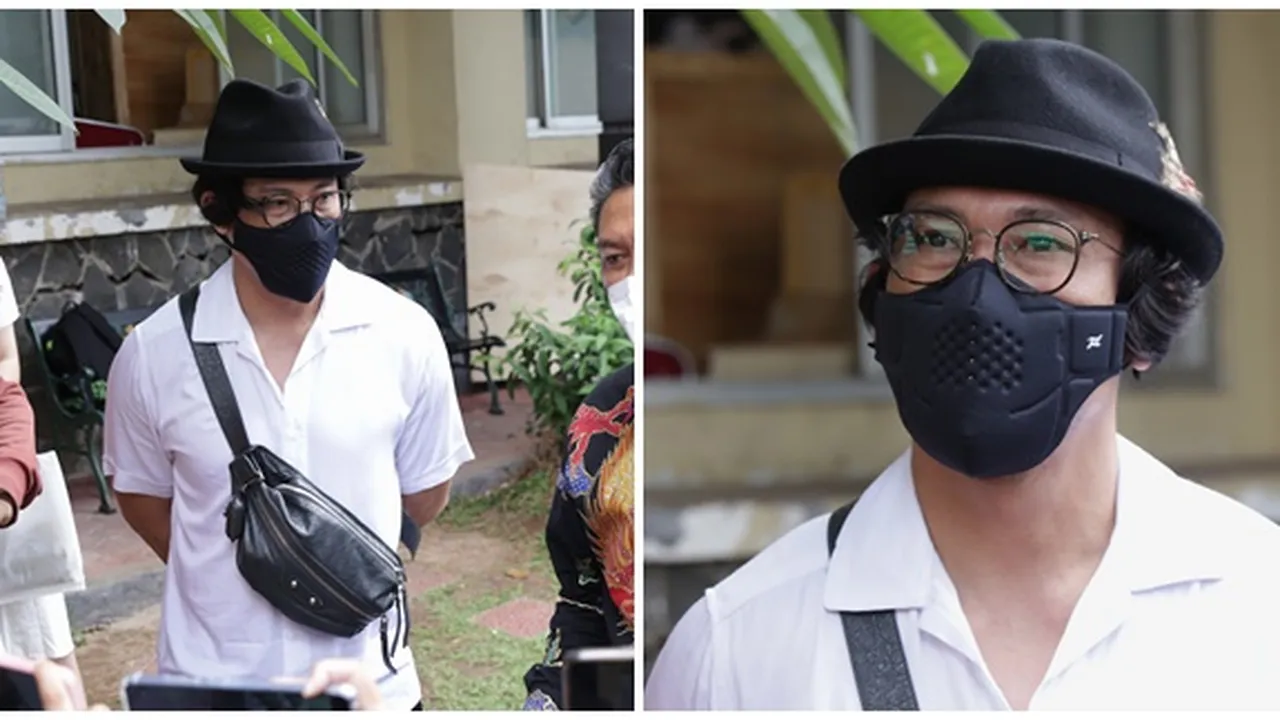 Digugat Hampir 1 Miliar Oleh Mantan Manajernya, Denny Sumargo: Biasa Aja
