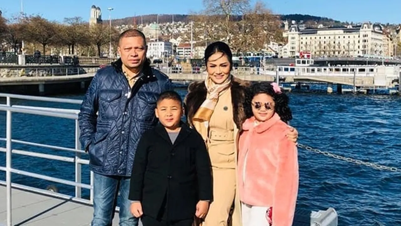 Dihujat Karena Liburan ke Luar Negeri Saat Corona Melanda, Raul Lemos Buka Suara Dihujat Karena Liburan ke Luar Negeri Saat Corona Melanda, Raul Lemos Buka Suara
