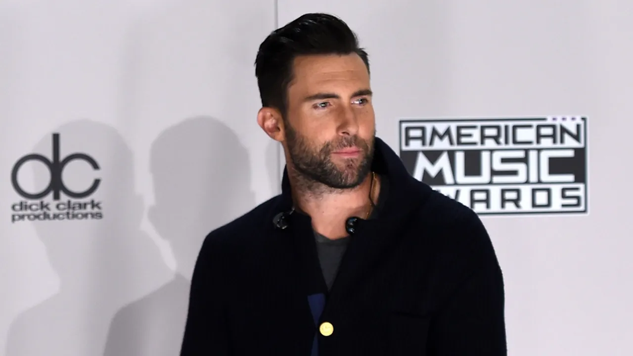 Dikabarkan Bakal Isi Superbowl Halftime 2018, Maroon 5 Tetap Bungkam