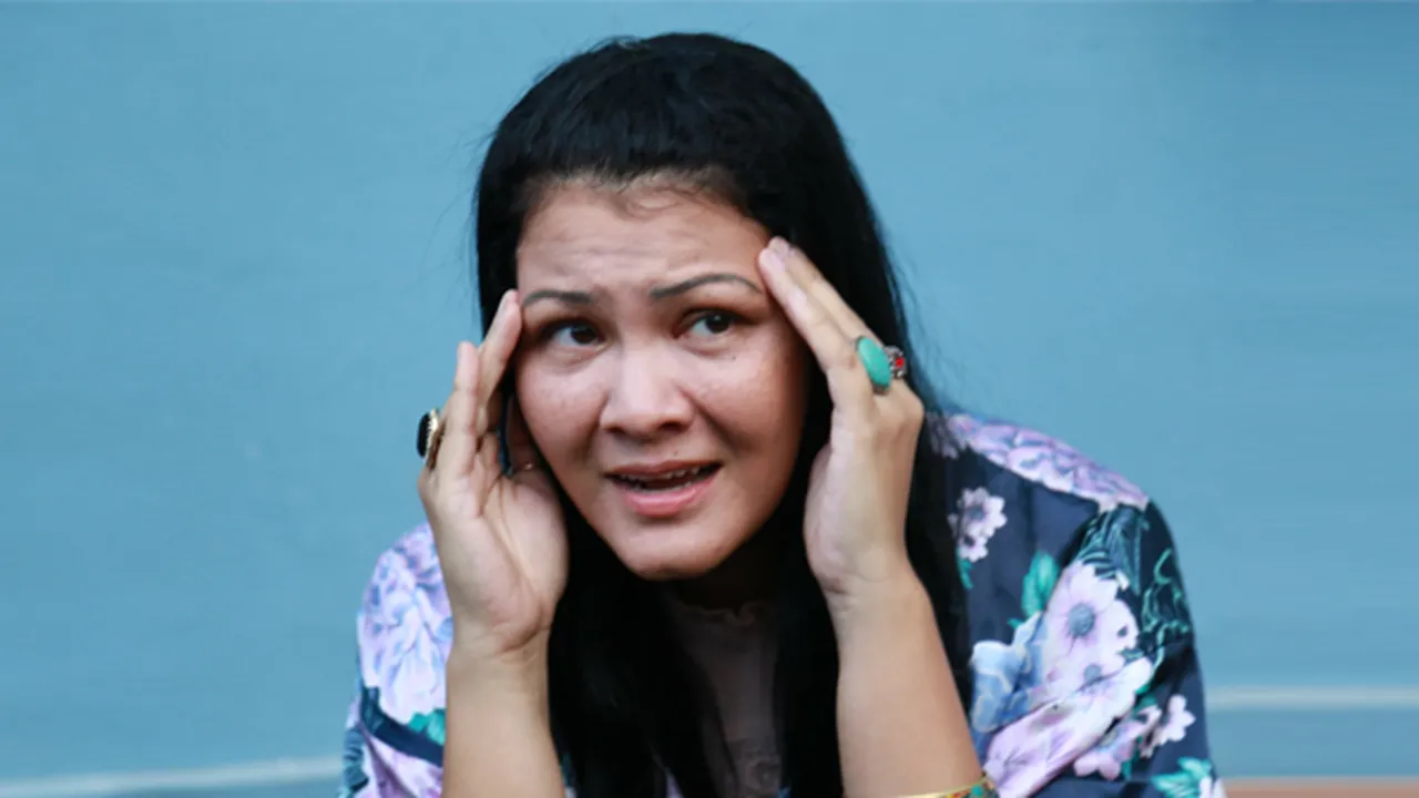 Dikira Sudah Hijrah, Melanie Subono Alami Kejadian Sedih di Pengajian BJ Habibie