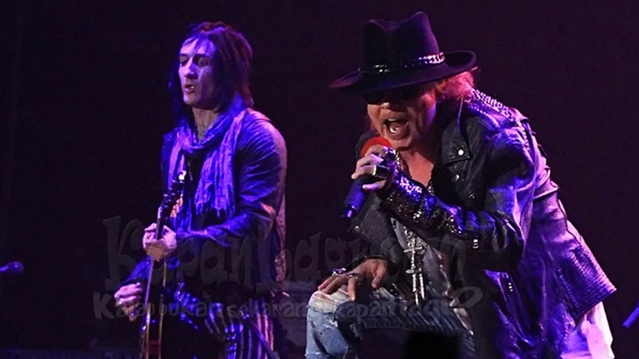 Dipakai Konser Guns N Roses, Rumput Stadion GBK Dijamin Aman