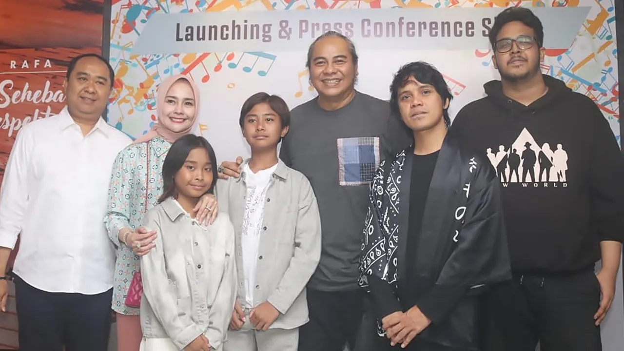 Diproduseri Ferdy Tahier, Penyanyi Remaja Kakak Beradik Dafi dan Rafa Rilis Single Debut