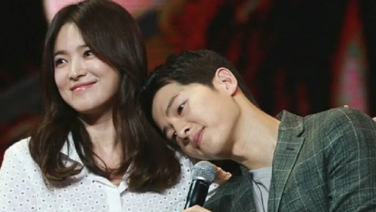 Dirumorkan Cerai, Song Joong Ki Ungkap Kehidupan Pernikahannya dengan Song Hye Kyo Dirumorkan Cerai, Song Joong Ki Ungkap Kehidupan Pernikahannya dengan Song Hye Kyo