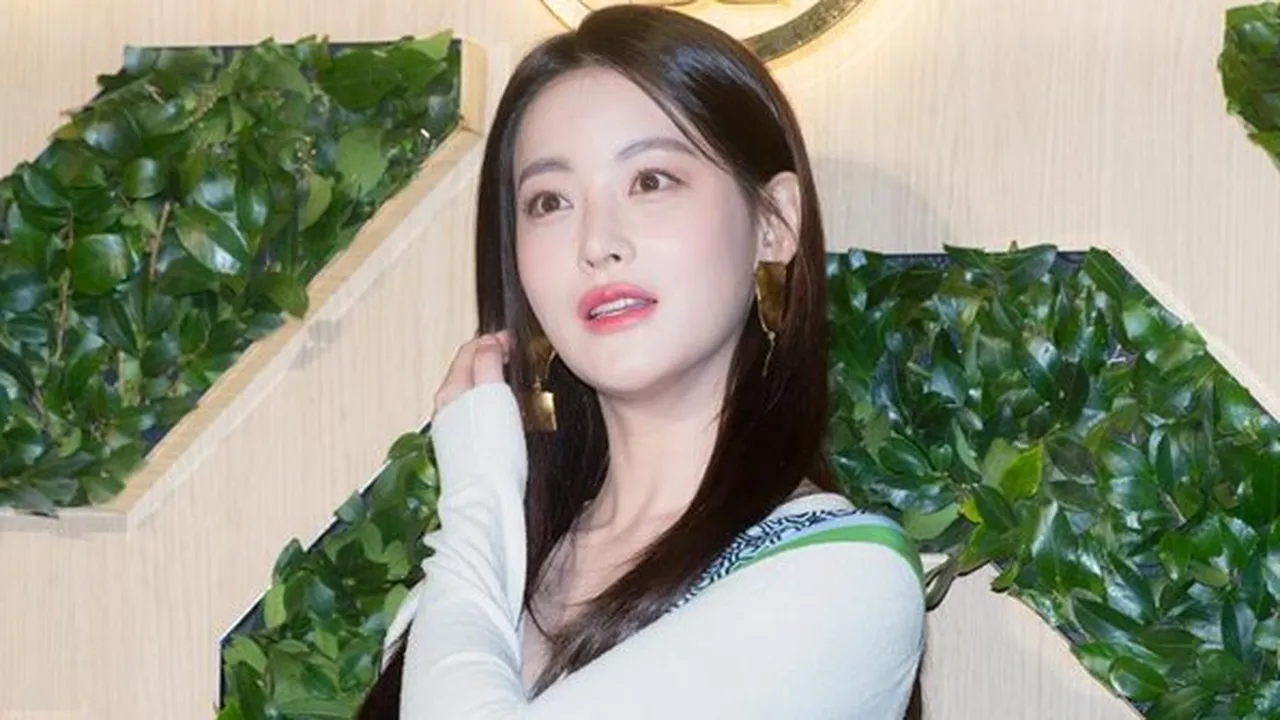 Dirumorkan Jadi Selingkuhan Ahn Jae Hyun, Oh Yeon Seo Seo Banjir Pujian