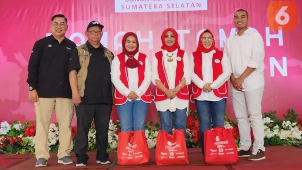 Disaksikan Menhub Budi Karya dan Gubernur Sumut, SCM Emtek Bagikan 1.300 STB Gratis ke Warga Palembang