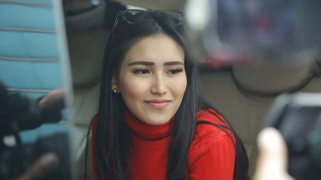 Disebut Ngebet Ajak Duet Keremcem, Ayu Ting Ting: Terserah Orang Mau Bilang Apa Disebut Ngebet Ajak Duet Keremcem, Ayu Ting Ting: Terserah Orang Mau Bilang Apa
