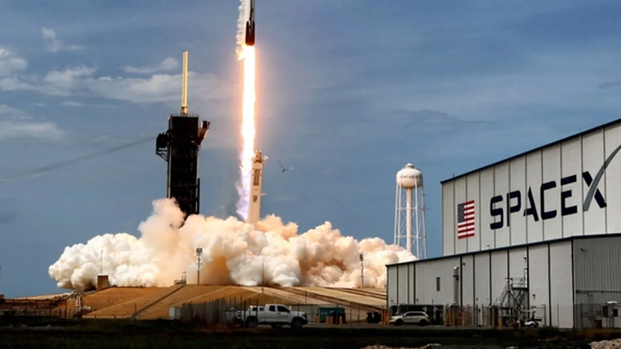 Disebut-Sebut Bakal Bawa Kopiko ke Luar Angkasa, Begini Cara Astronot SpaceX Milik Elon Musk Makan dan Minum Disebut-Sebut Bakal Bawa Kopiko ke Luar Angkasa, Begini Cara Astronot SpaceX Milik Elon Musk Makan dan Minum