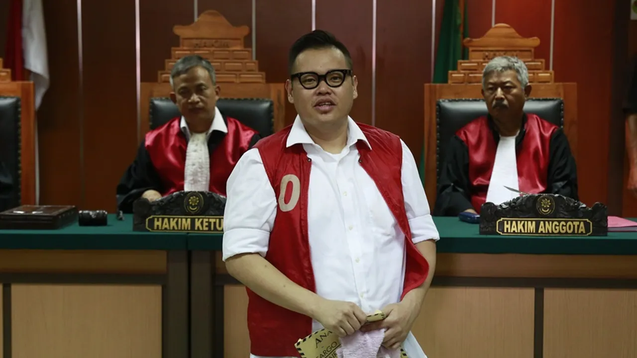 Ditahan, Presenter Reza Bukan Alami Penurunan Berat Badan