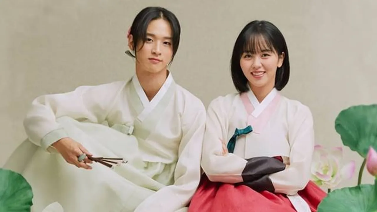 Ditanya Soal Ciuman dengan Kim So Hyun, Jawaban Jang Dong Yoon Profesional Sekali Ditanya Soal Ciuman dengan Kim So Hyun, Jawaban Jang Dong Yoon Profesional Sekali