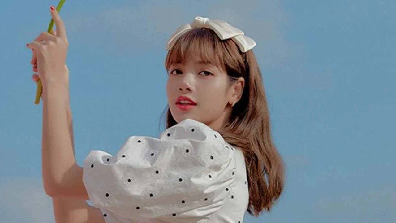 Ditipu Mantan Manajer Hampir 12 Miliar, Lisa BLACKPINK Syok dan Merasa Dikhianati