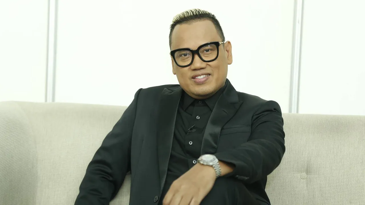 Dituding Nikita Mirzani Serba Settingan, Uya Kuya Beri Tanggapan Santai Dituding Nikita Mirzani Serba Settingan, Uya Kuya Beri Tanggapan Santai