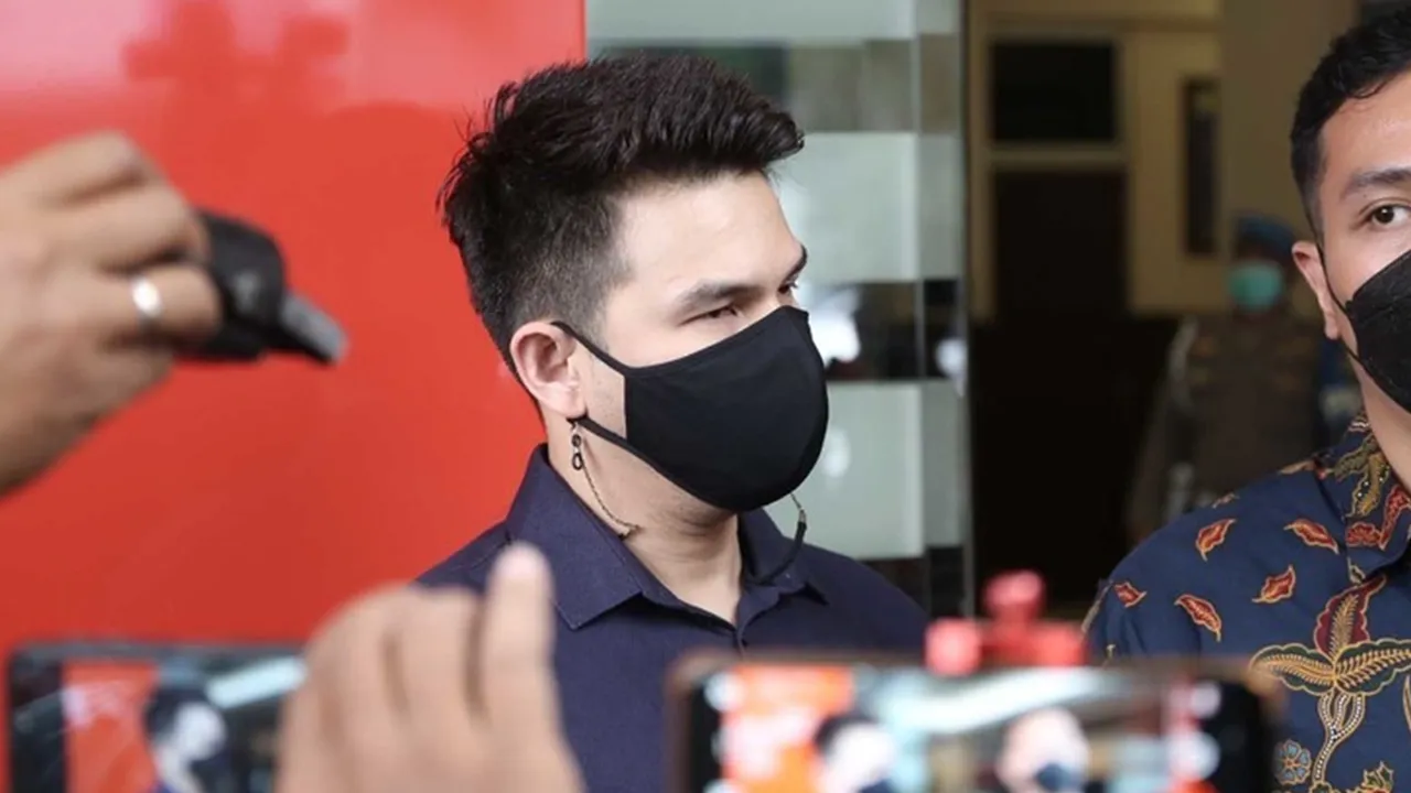 Divonis 8 Bulan Penjara, Jonathan Frizzy Anggap Tak Adil