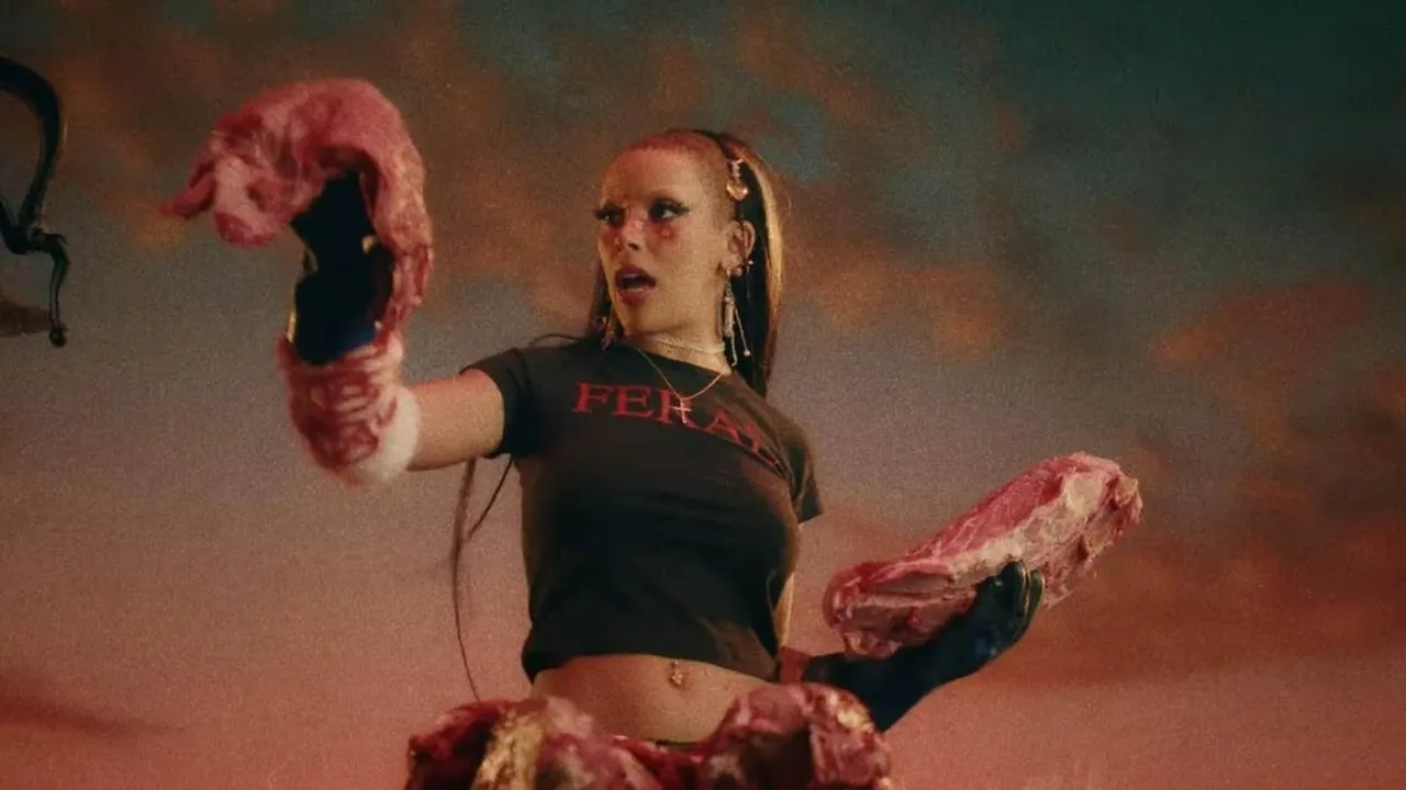 Doja Cat Goda Fans dengan Video Misterius, Diduga Musik Baru Segera Rilis!
