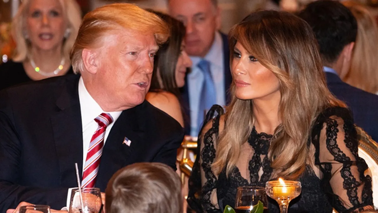 Donald Trump Umumkan Dirinya dan Melania Positif Virus Corona