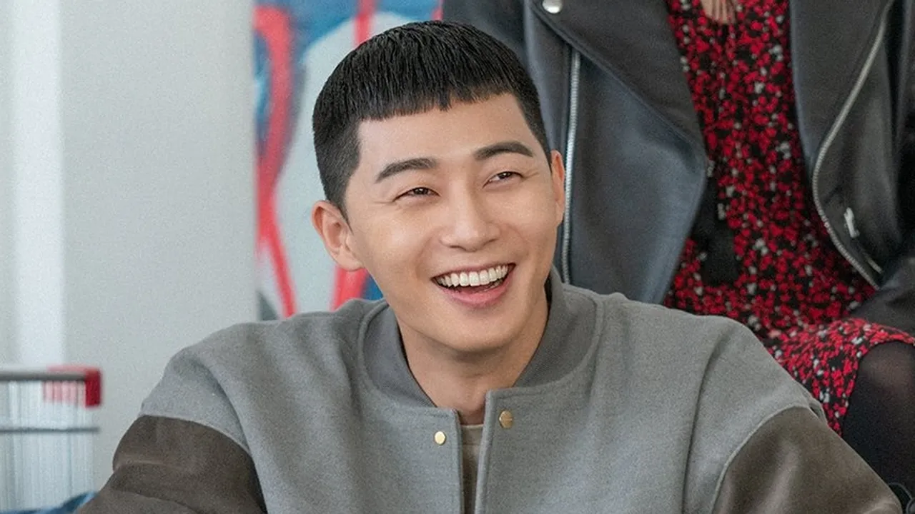 Drama 'ITAEWON CLASS' Sisa 2 Episode, Park Seo Joon Ucapkan Perpisahan Kocak di Instagram