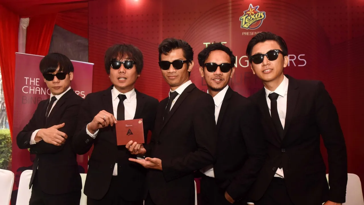 Dua Dekade Berkarya, The Changcuters Selalu Kompak dengan Kostum Seragam