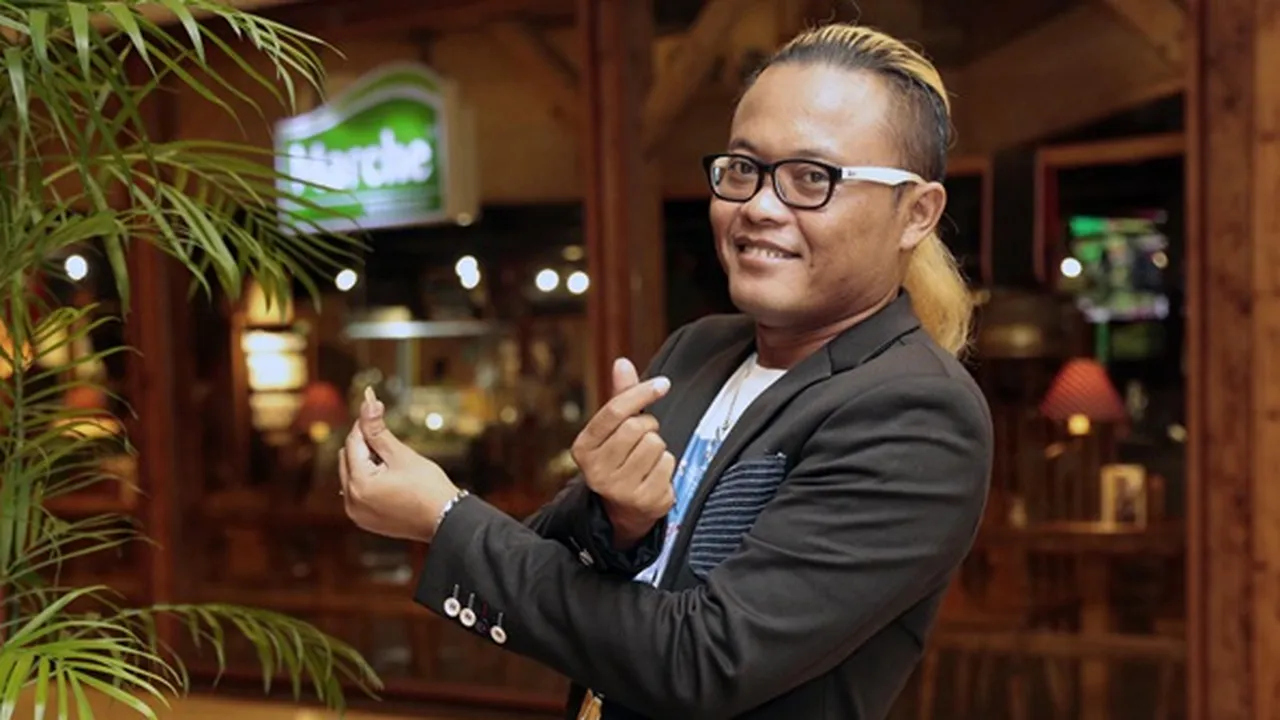 Duet Bareng Pesinden Rita Tila, Sule Bagikan Pengalamannya Jadi Pejuang LDR?