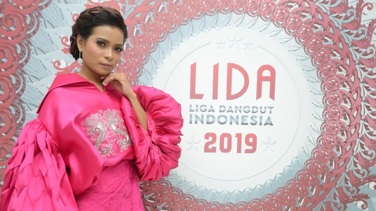 Dukung Sheyla LIDA 2019, Masyarakat Maluku Turun ke Jalan Kumpulkan Dana Pakai Kardus