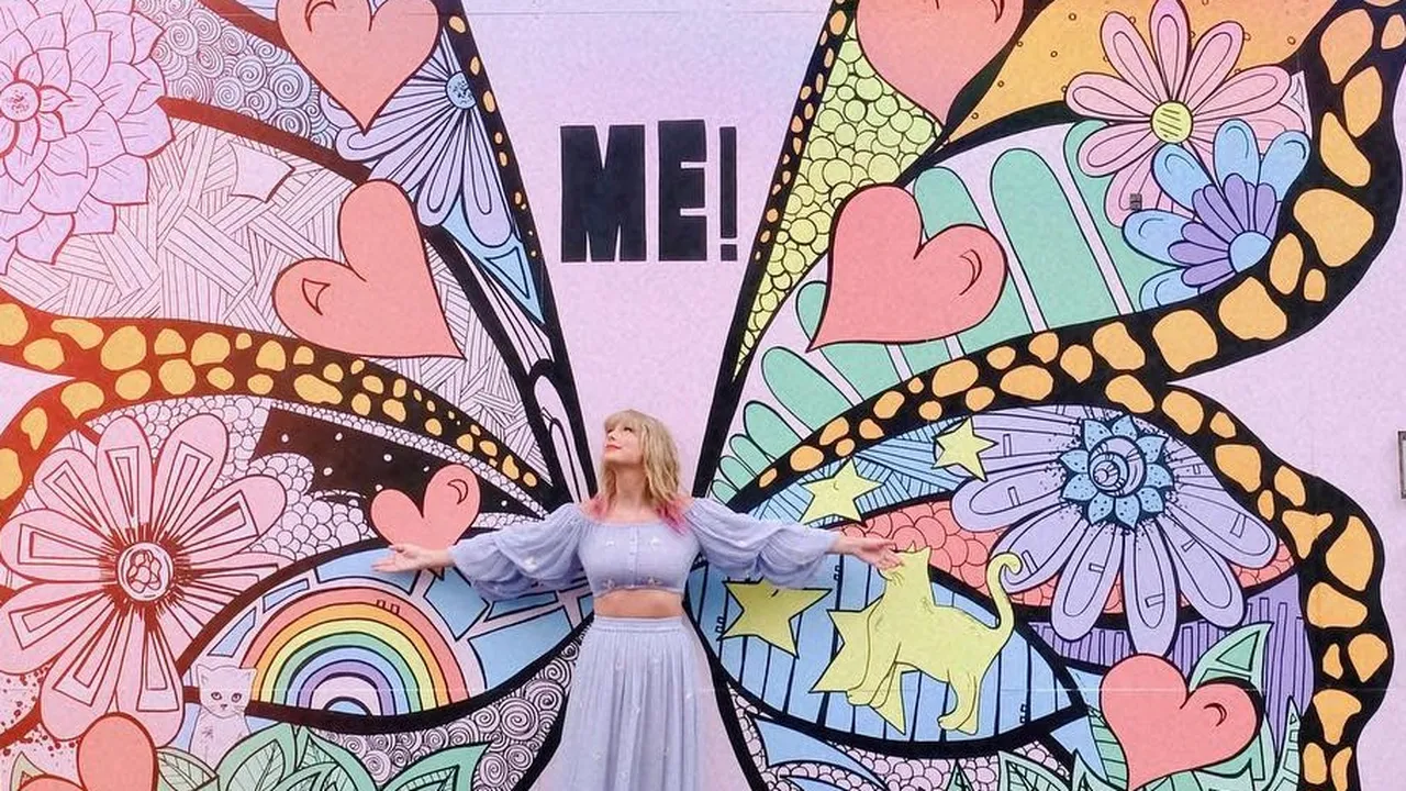 Easter Eggs Taylor Swift di Video Klip 'Me', Beri Kode Apa Saja Kali Ini?