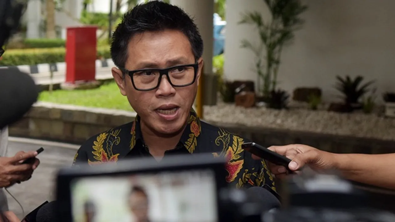 Eko Patrio Didik Dengan Cara Kekinian, Suruh Anak Pacaran!