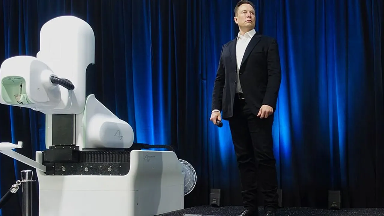 Elon Musk Duga Ledakan Tesla Cybertruck di Hotel Trump Bisa Terkait Aksi Terorisme