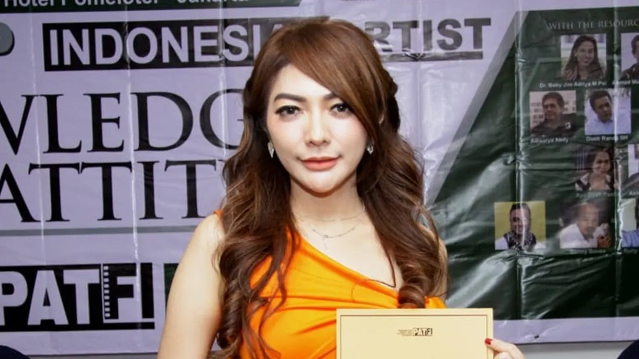 Elza Agustine, Tak Mau Dicap Artis yang Hanya Bermodal Tampang