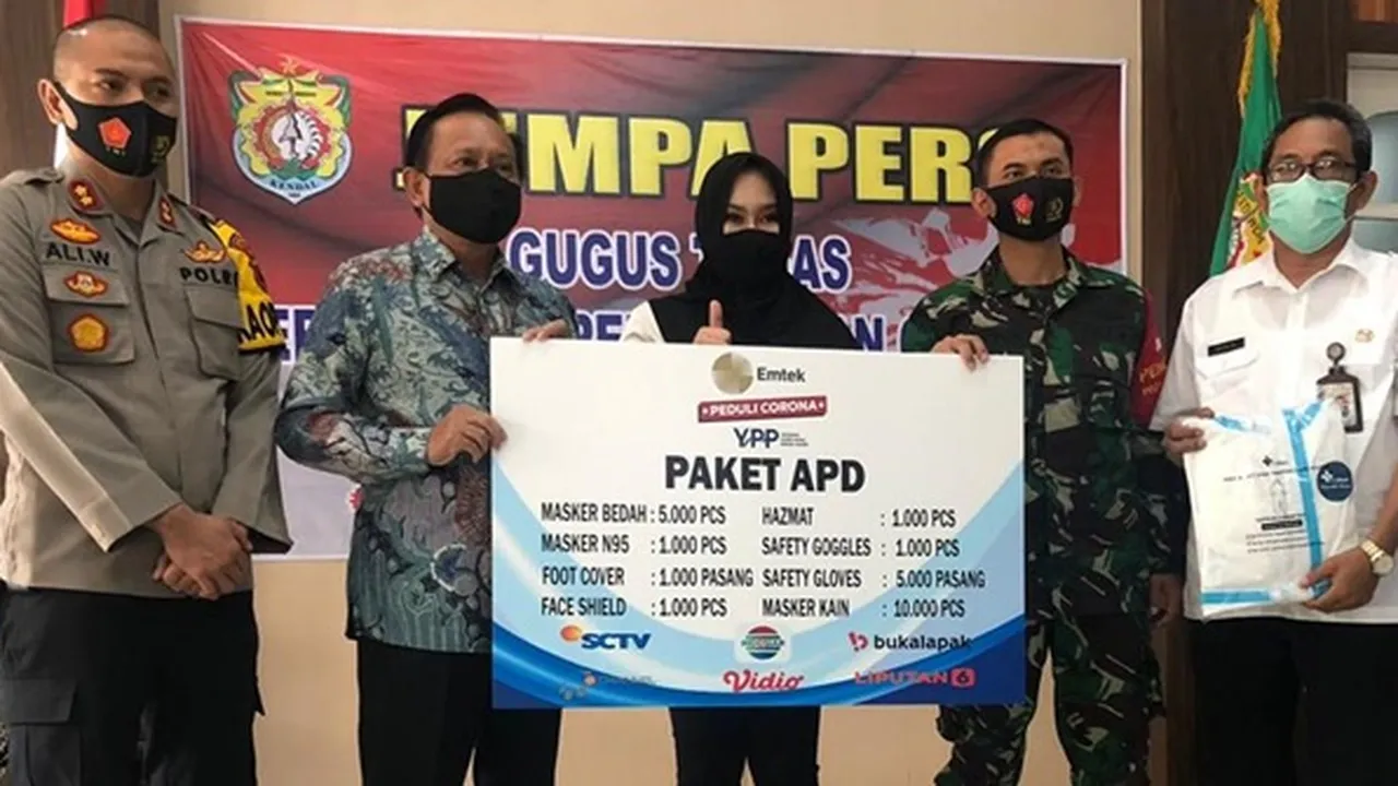 EMTEK Peduli Corona Salurkan Bantuan Kepada Pemerintah Kabupaten Kendal