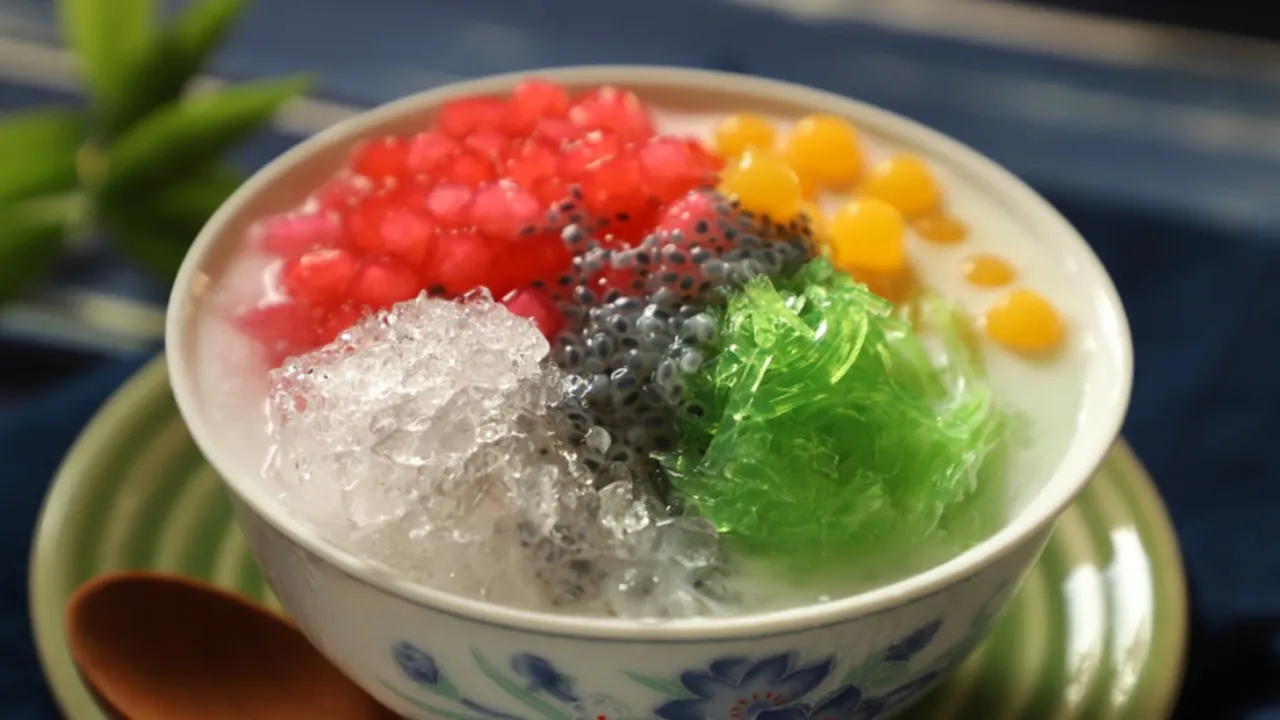 Enak Diminum Siang-Malam, Cobain Segarnya Minuman Khas Malang Ini!