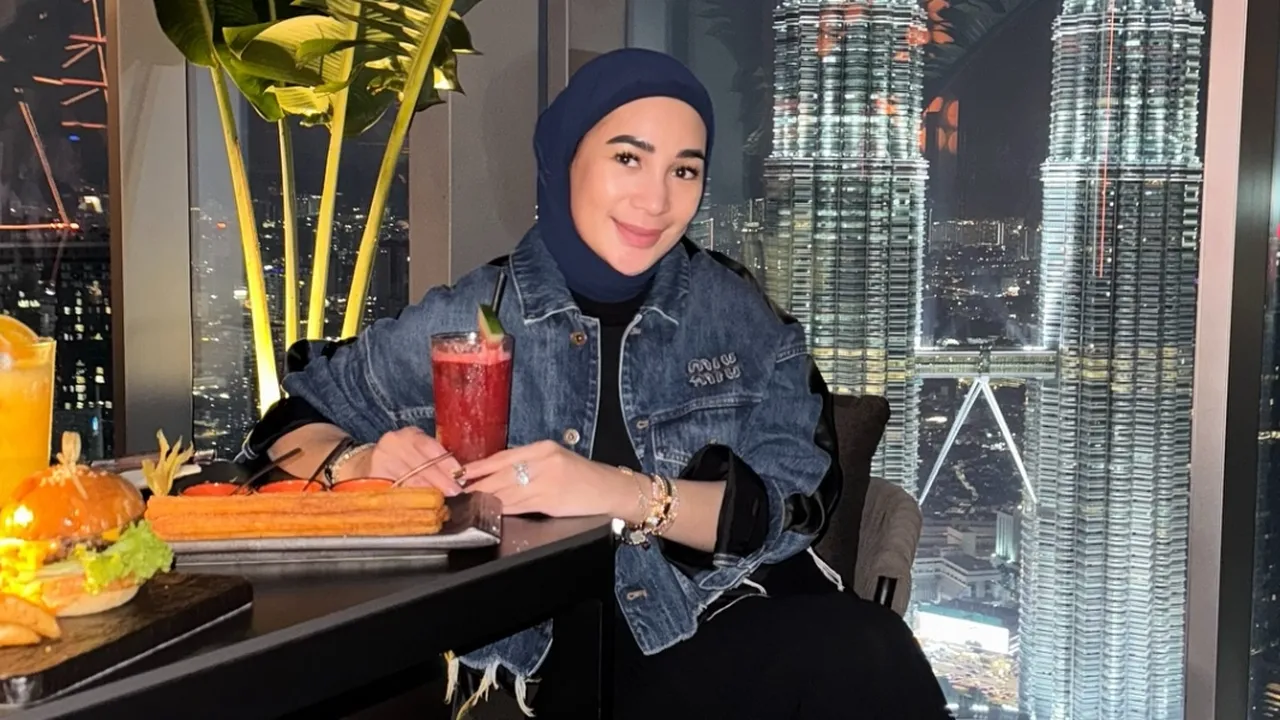 Erin Bantah Lakukan Penganiayaan Terhadap Mantan ART Erin Bantah Lakukan Penganiayaan Terhadap Mantan ART