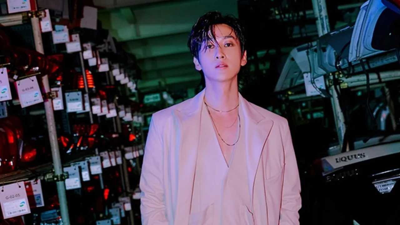 Eunhyuk Super Junior Tampilkan Kesan Modern dalam Teaser Image 'Bad Blood'
