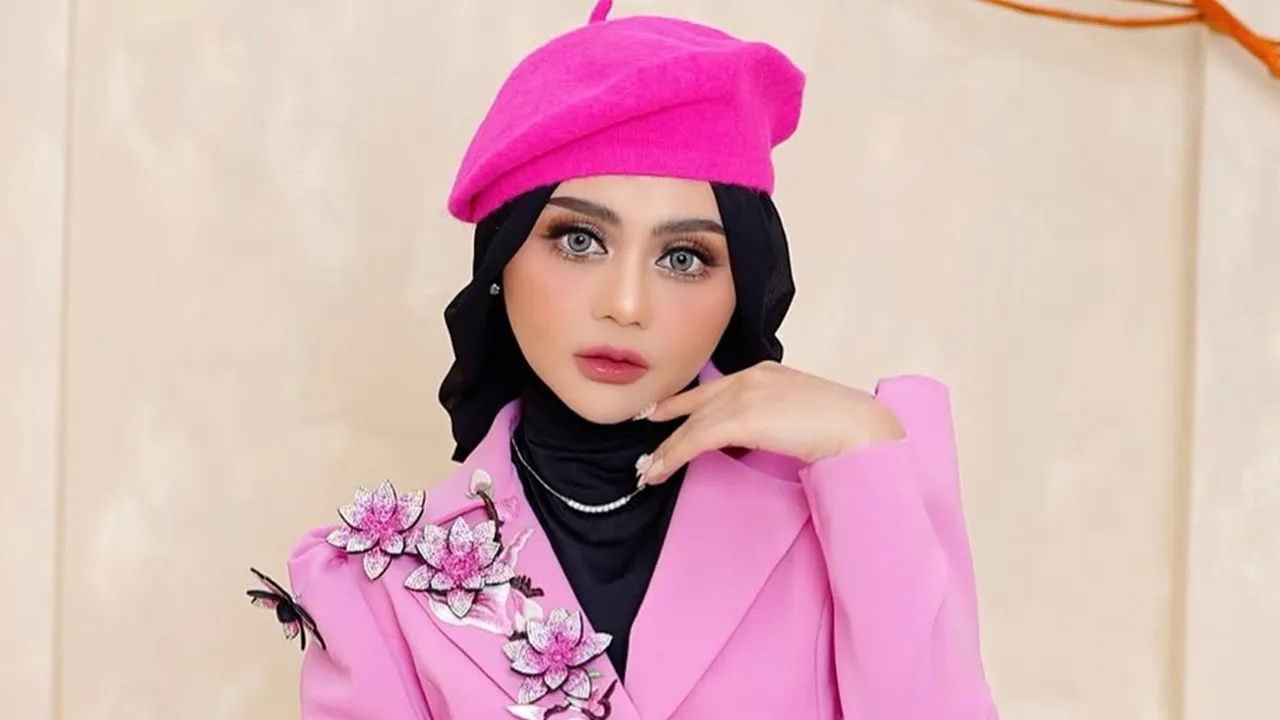 Fakta-Fakta Jenita Janet, Dari Pedangdut Keliling hingga Sukses Jadi Penyanyi