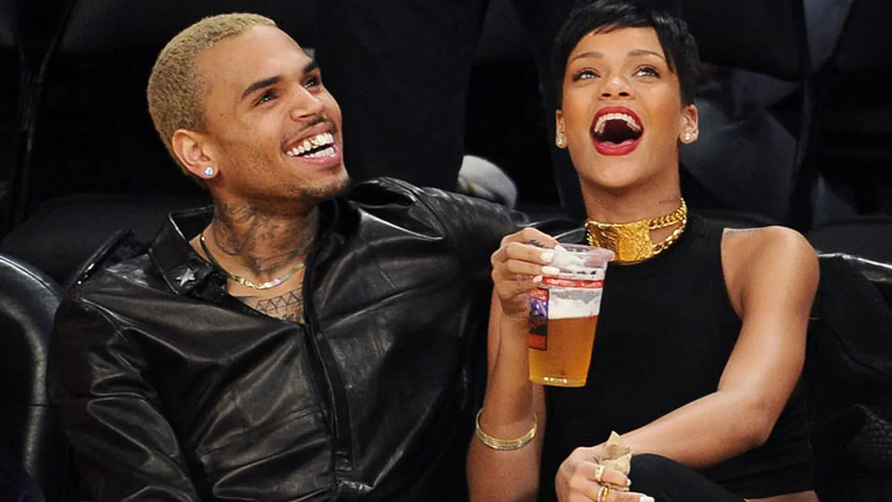 Fakta Menarik Pasang Surut Kisah Cinta Rihanna - Chris Brown