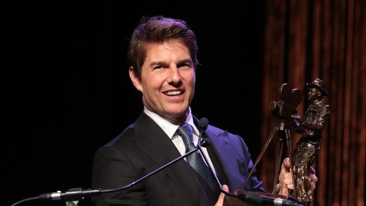 Fakta Menarik Tom Cruise yang Ternyata Baru Bisa Membaca saat Dewasa