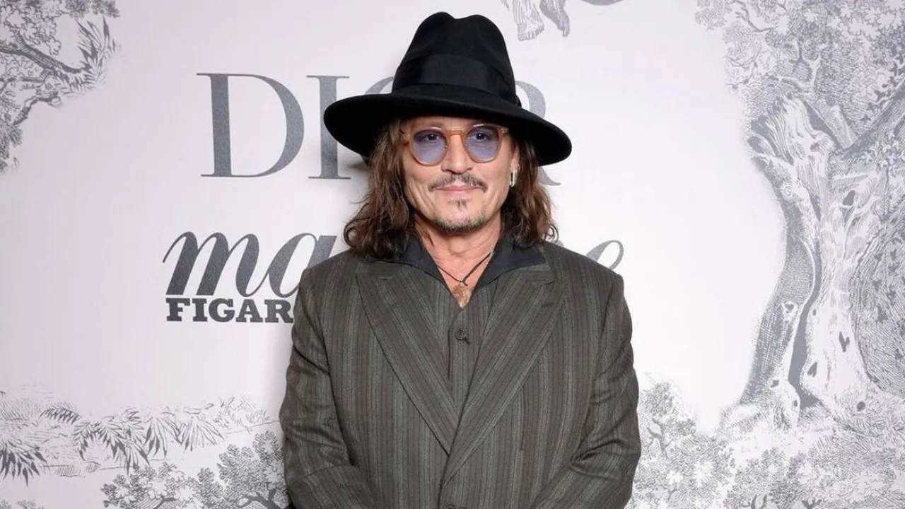 Fakta Unik Johnny Depp, Mantan Aktor Termahal yang Ternyata Gak Pernah Menang Oscar