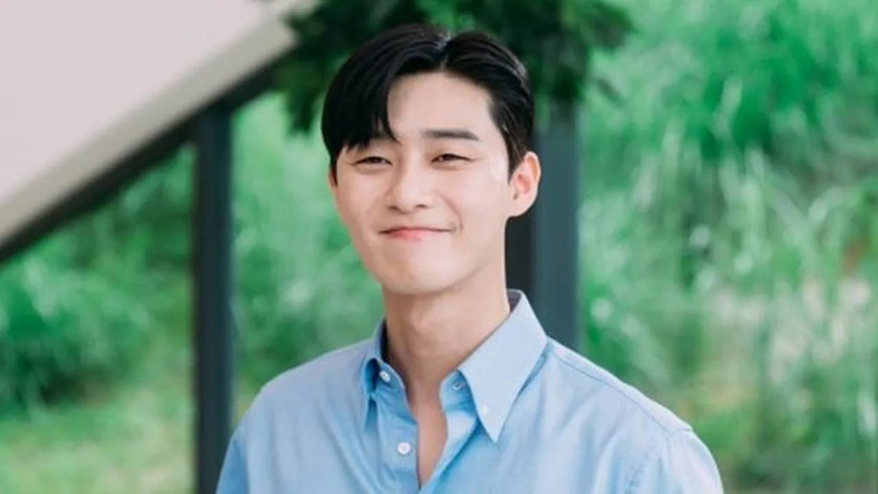 Fakta Unik Park Seo Joon, Ukuran Kepalanya Lebih Kecil Daripada Sepatu yang Dipakai