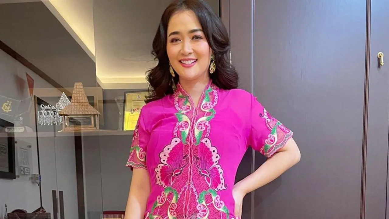 Fakta Unik Vega Darwanti, Pernah Jadi Vokalis Band hingga Dituding Punya Hubungan dengan Tukul Arwana