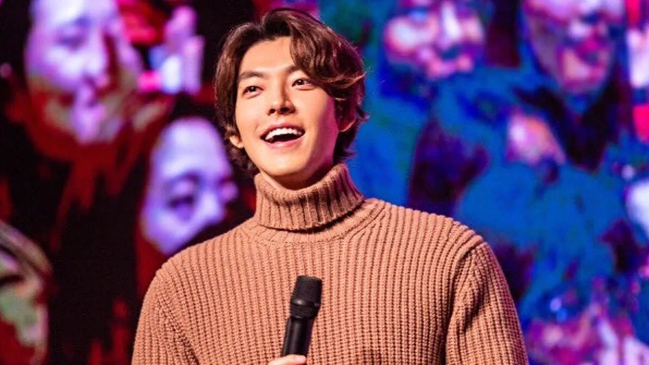 Fan Meeting Kim Woo Bin Setelah Sembuh, Kaget Dapat Kejutan dari Sahabat