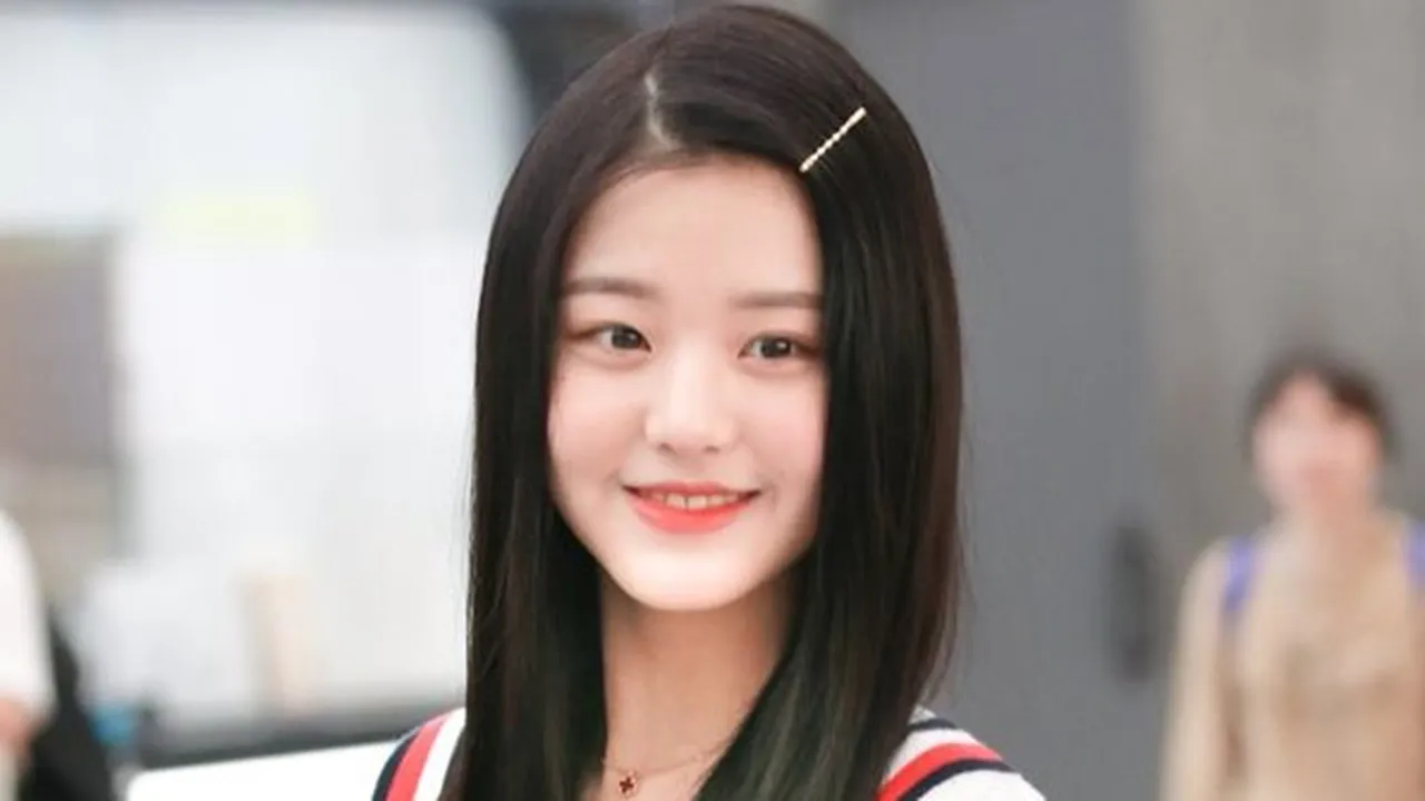 Fans Khawatir Melihat Rambut Wonyoung IZONE yang Rontok & Semakin Tipis