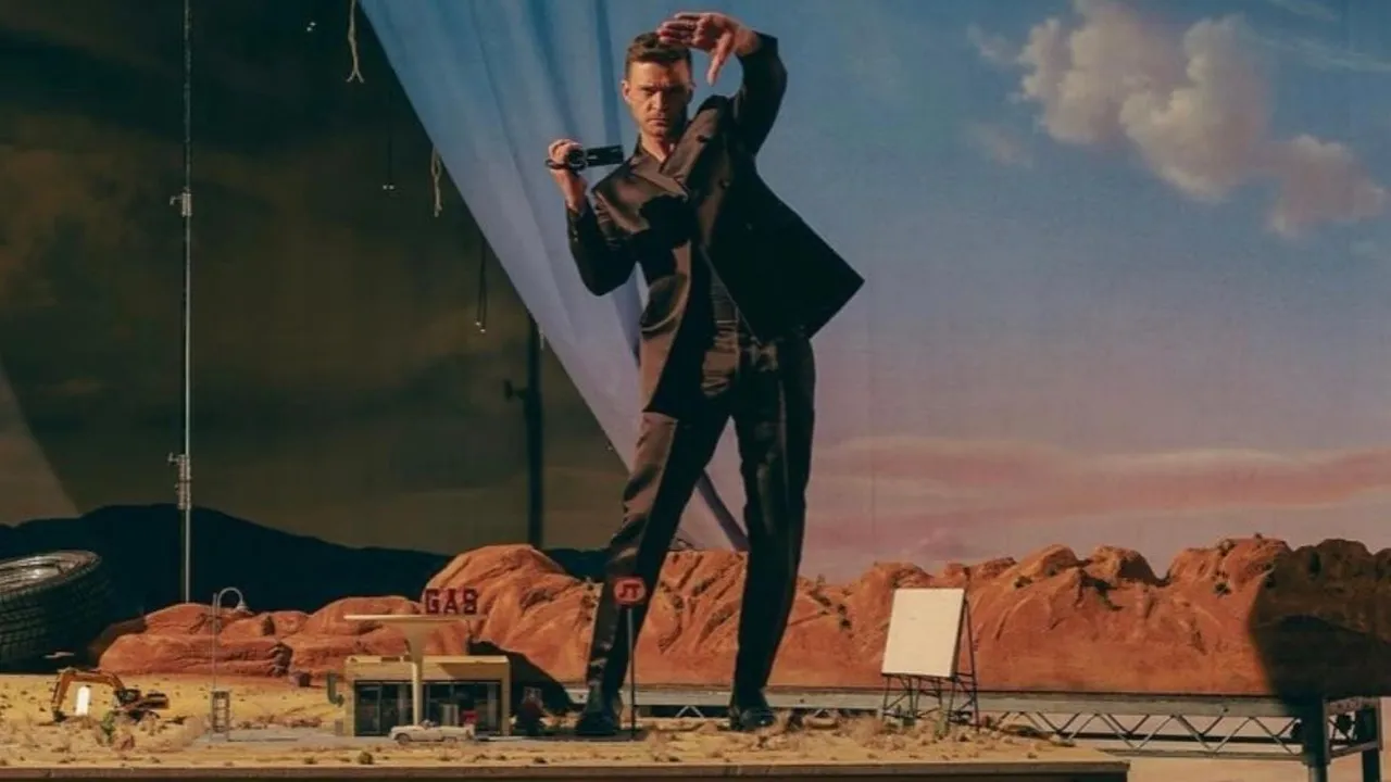 Fanservice Manis Ala Justin Timberlake, Bantu Seorang Fans Lamar Sang Pacar!
