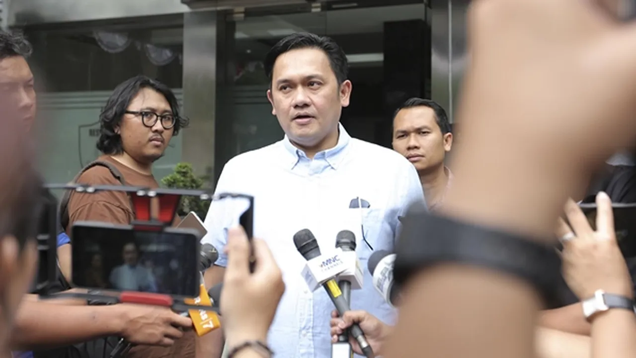 Farhat Abbas Singgung Kasus 'Ikan Asin': Harus Rajin Mandi dan Rawat Badan