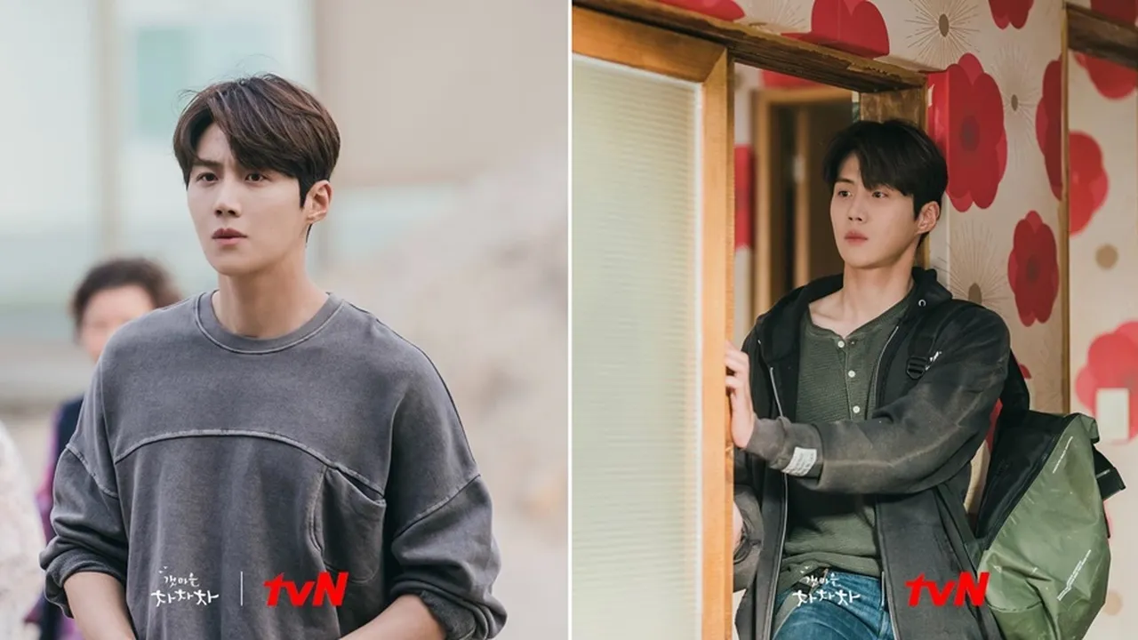 Fashion Anak Laut ala Kim Seon Ho dalam 'HOMETOWN CHA-CHA-CHA', Ternyata Harganya Selangit