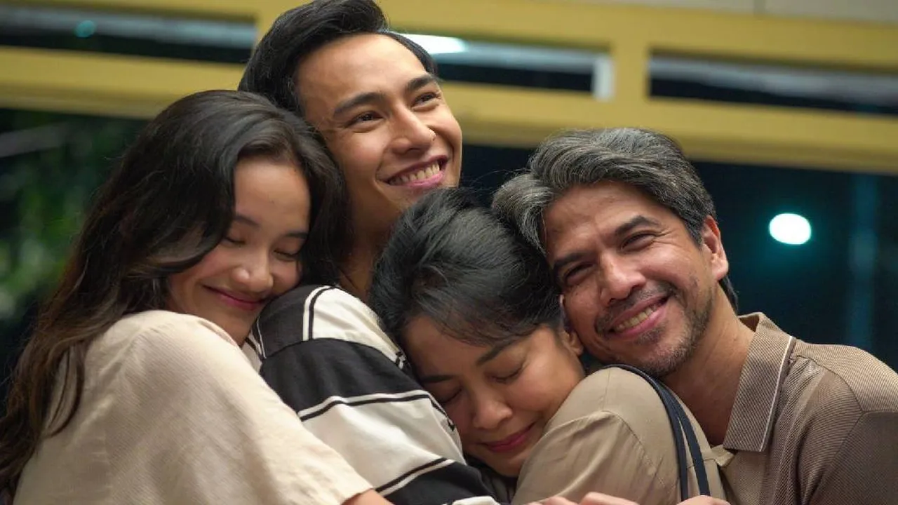 Film Indonesia Tentang Kehidupan Seorang Sandwich Generation, Dekat dengan Kehidupan Nyata