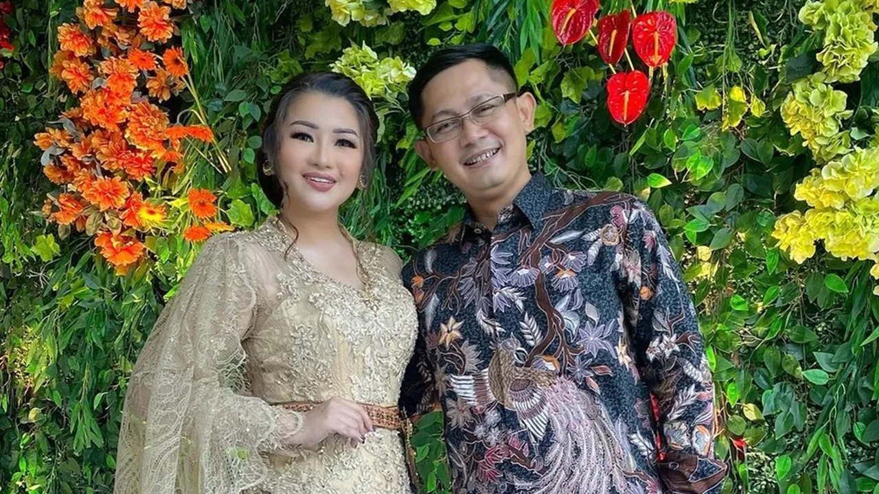 Fitri Carlina Sedih Ulang Tahun Tanpa Ditemani Suami