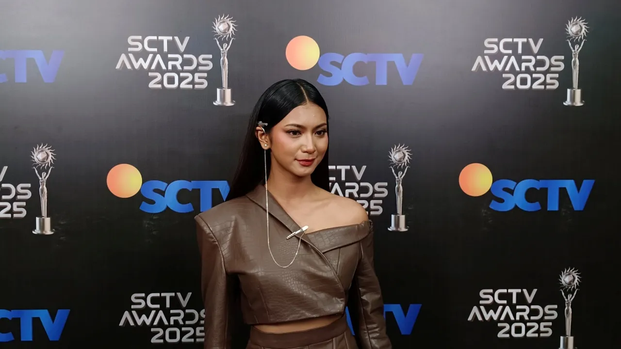 Flavio Zaviera Borong Dua Piala SCTV Awards 2025, Tak Menyangka Bisa Menang Flavio Zaviera Borong Dua Piala SCTV Awards 2025, Tak Menyangka Bisa Menang