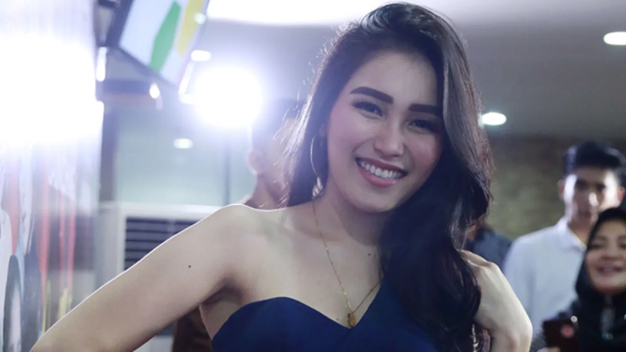 Followers Capai 30 Juta, Begini Ungkapan Terima Kasih dan Harapan Ayu Ting Ting